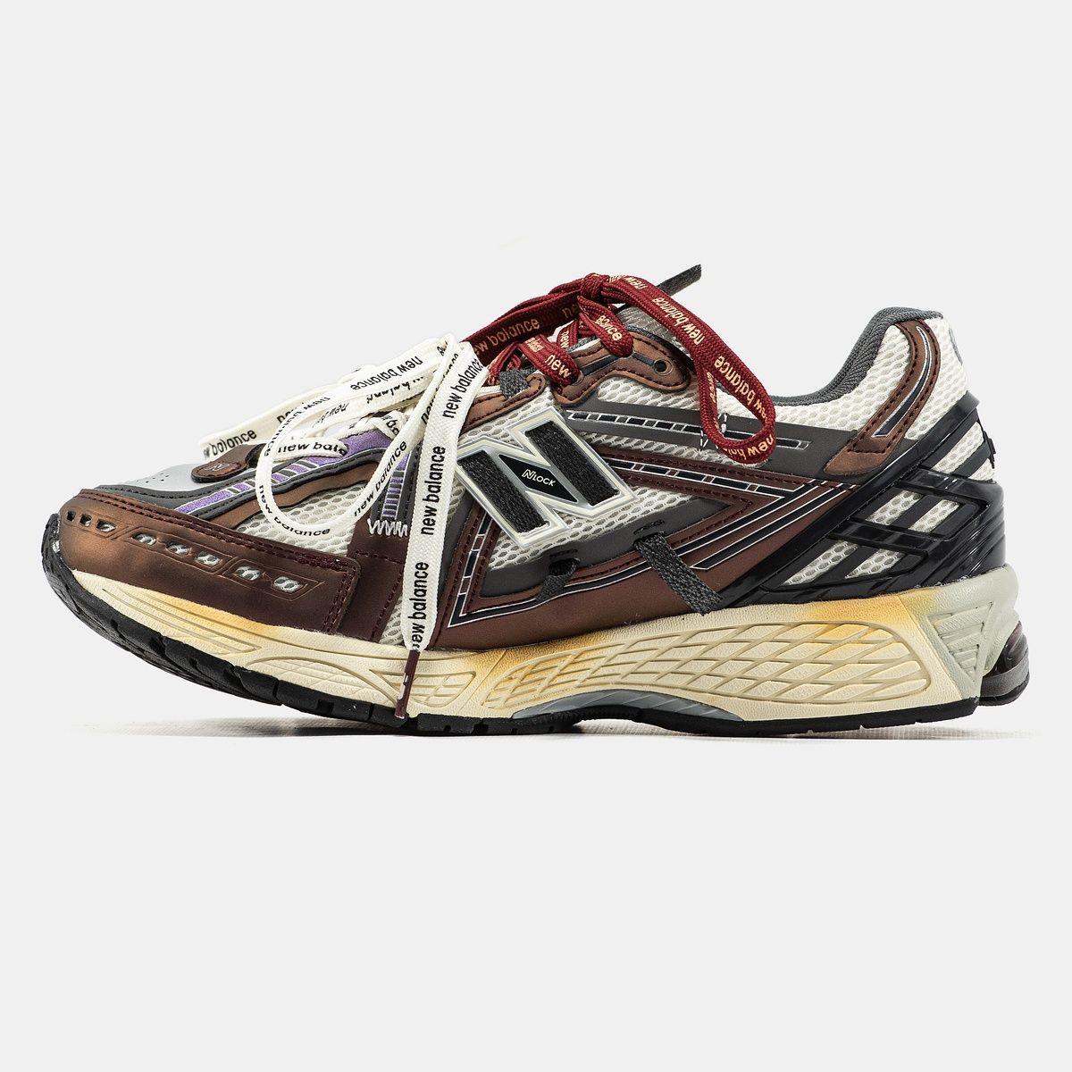 Кросівки New Balance 1906A 3017 фото