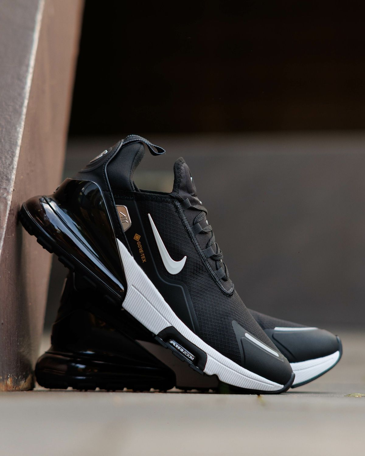 Кросівки Nike Air Max 270 Gore-Tex Black White NK392 фото