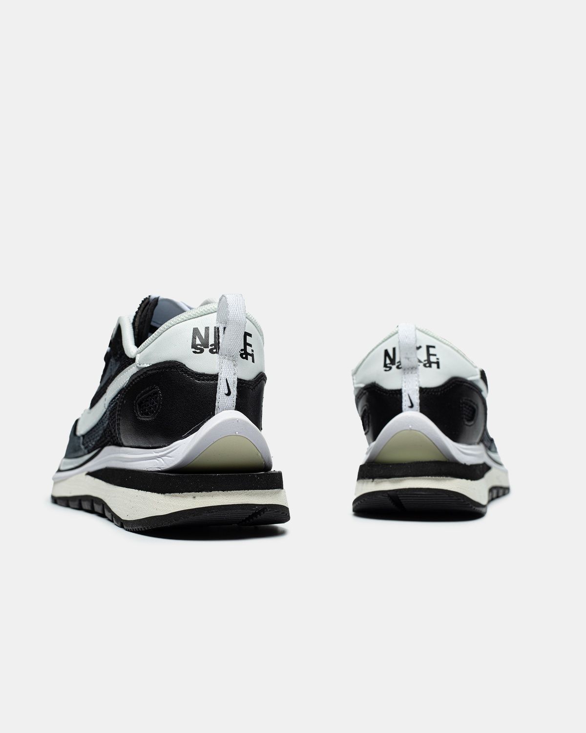 Кросівки Nike Vaporwaffle Sacai Black White nk122 фото