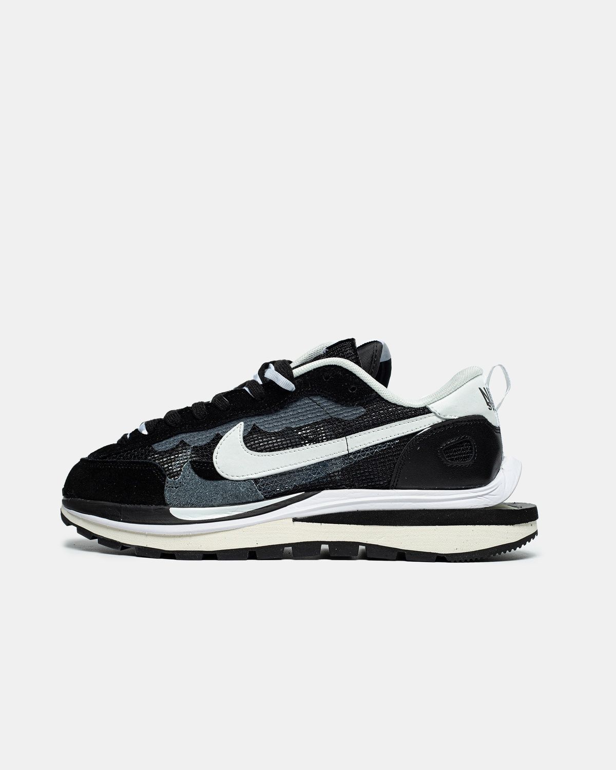 Кросівки Nike Vaporwaffle Sacai Black White nk122 фото