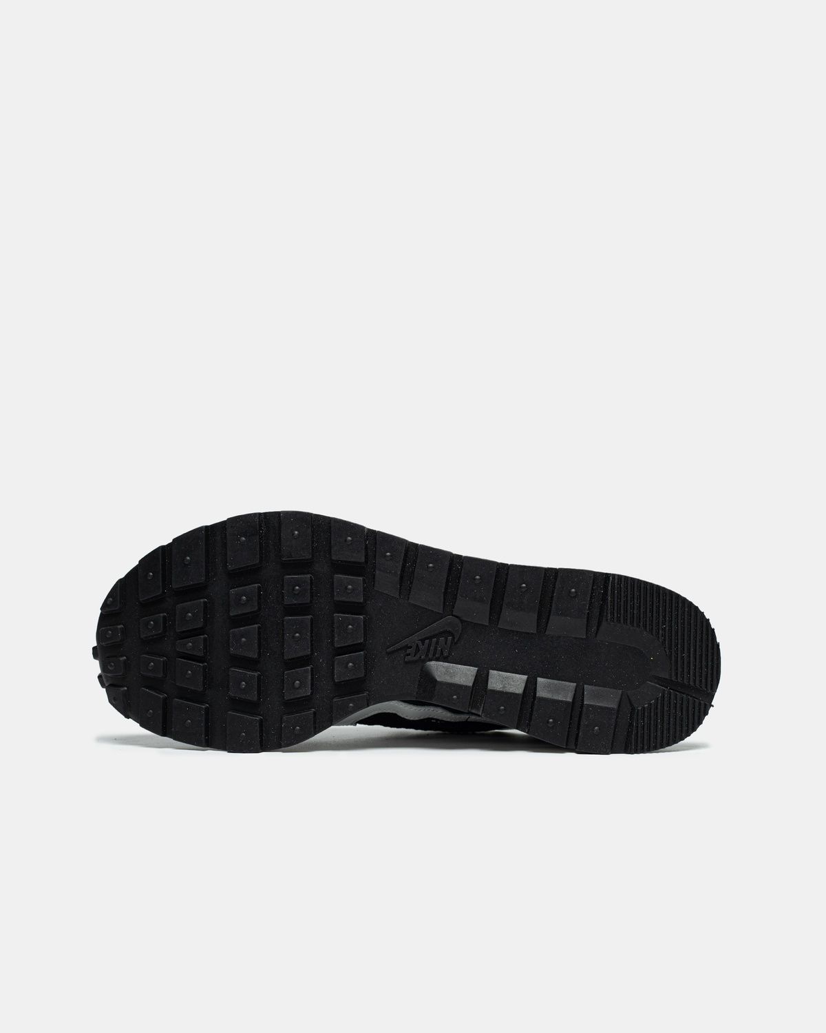 Кросівки Nike Vaporwaffle Sacai Black White nk122 фото