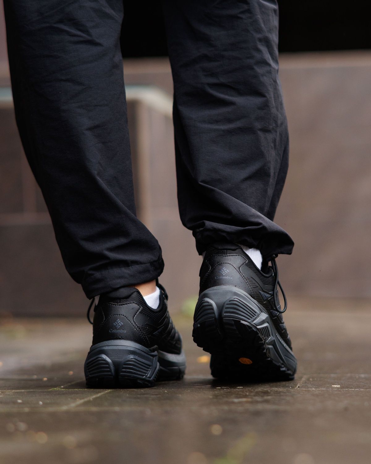 Кросівки Columbia Anti-Impact Gore-Tex Black CL028 фото
