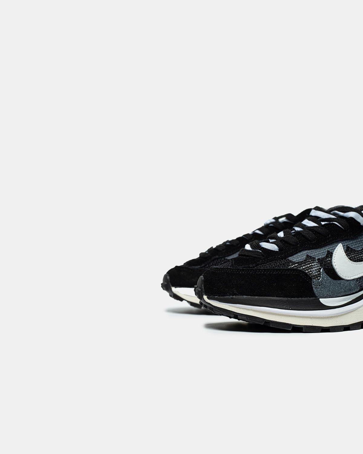 Кросівки Nike Vaporwaffle Sacai Black White nk122 фото