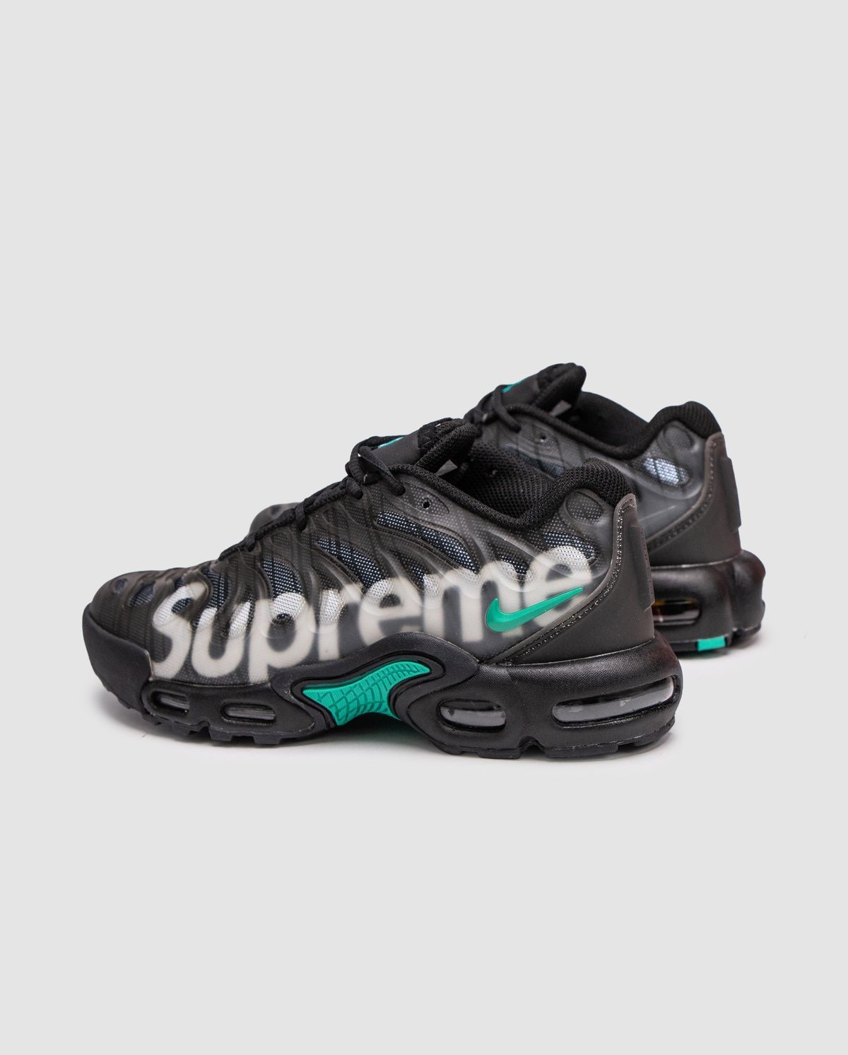 Nike Air Max TN x Supreme Black Galactic Jade C-01182 фото