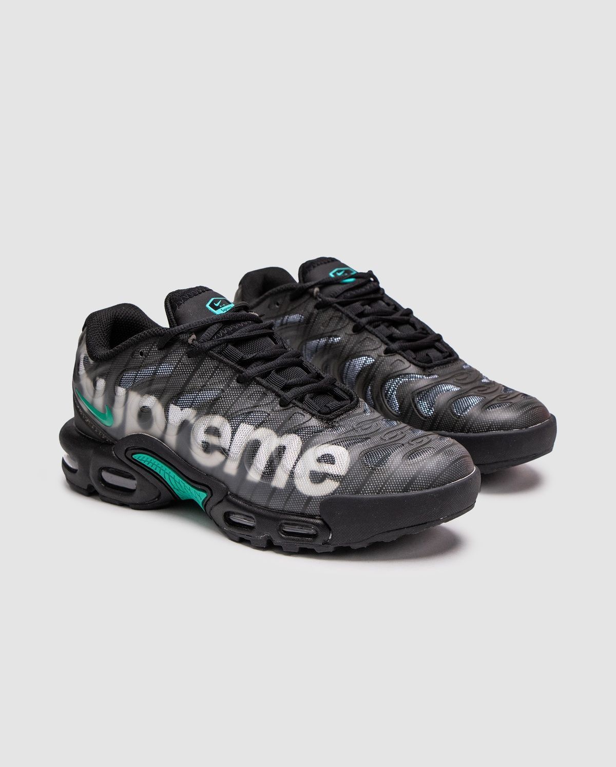 Nike Air Max TN x Supreme Black Galactic Jade C-01182 фото