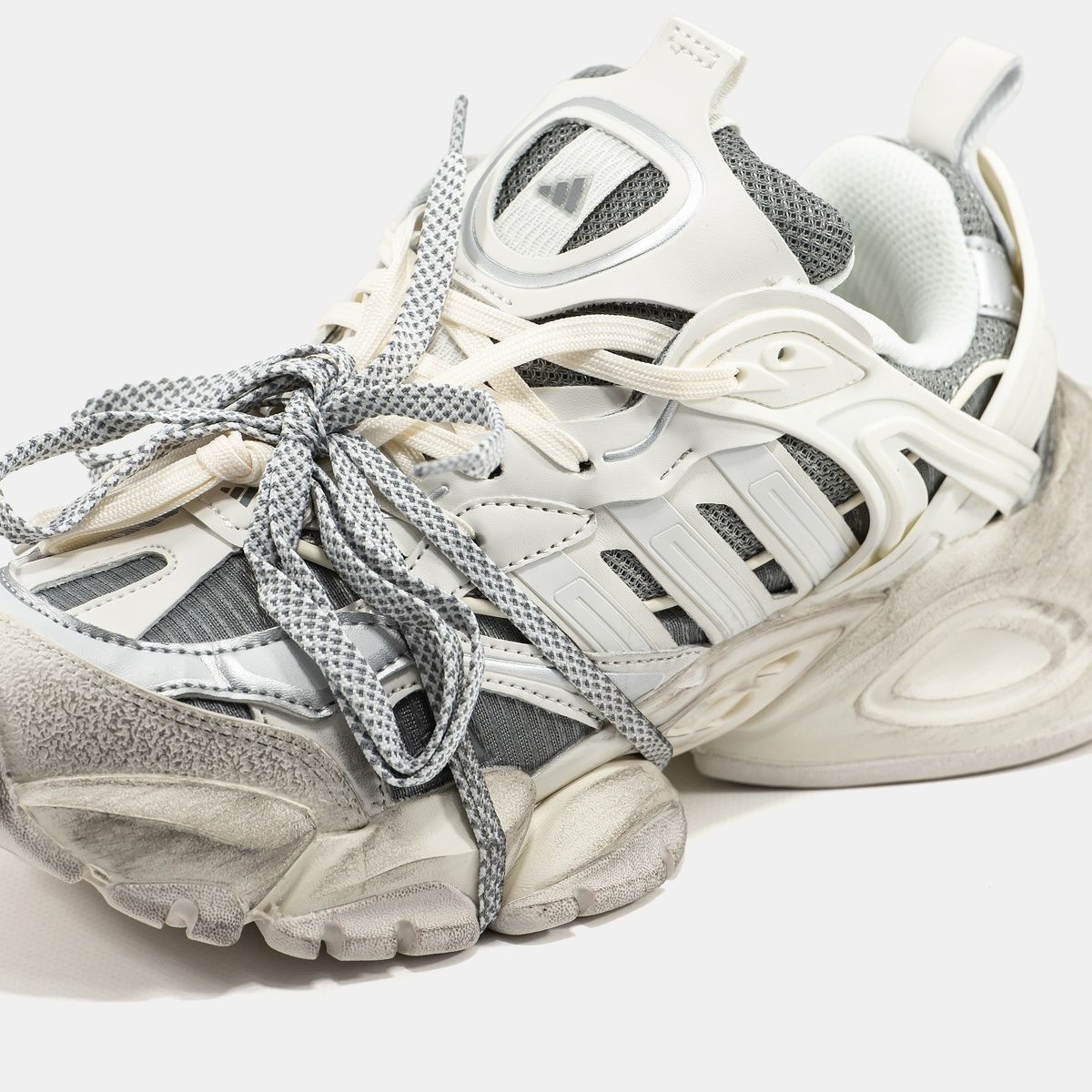 Кросівки Adidas Vento XLG 3047 фото Кросівки Adidas Vento XLG 3047 фото