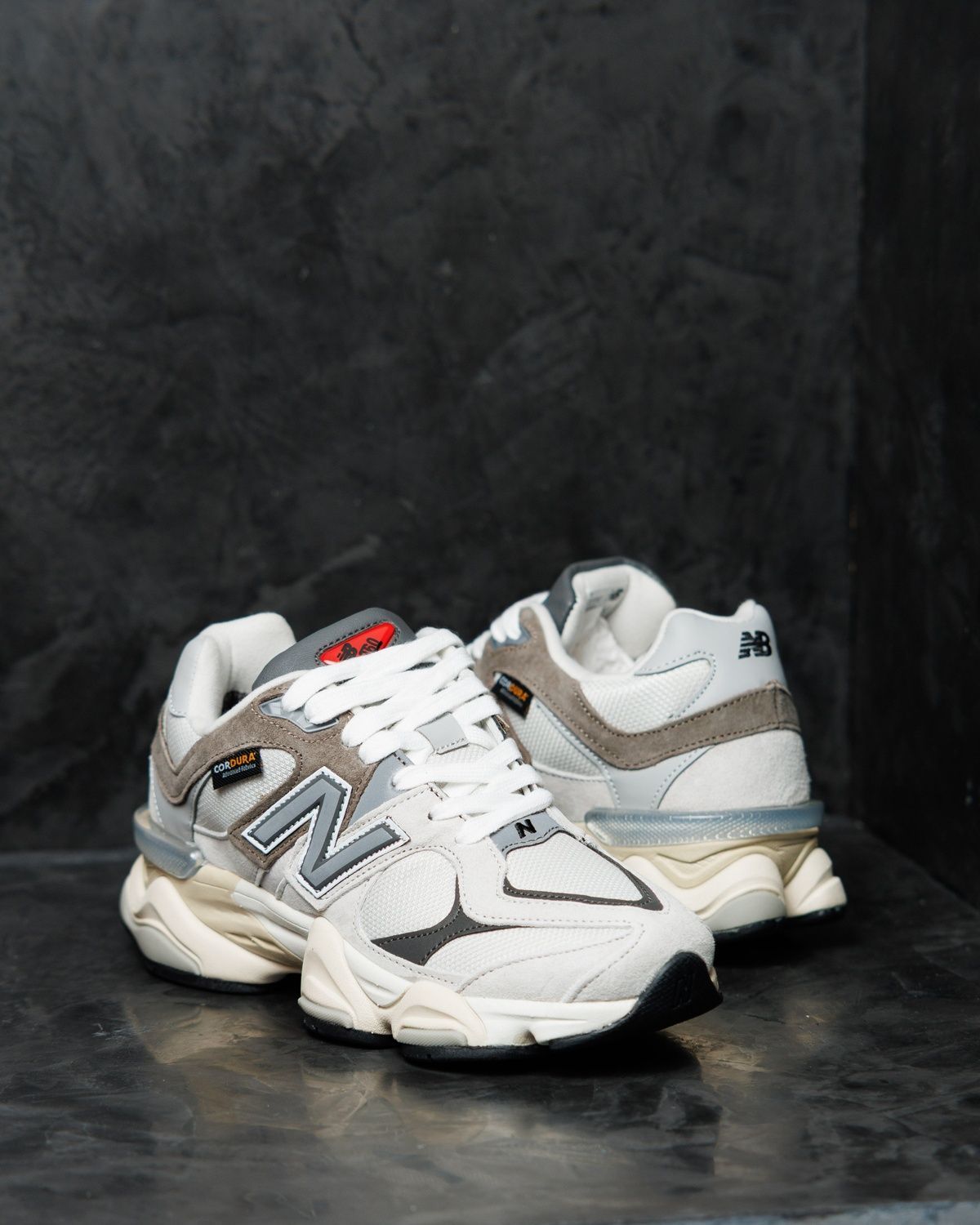 Кросівки New Balance 9060 Grey Silver Cordura NB182 фото