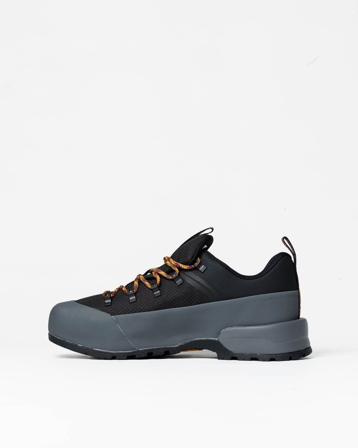 Кросівки The North Face Glenclyffe Low Gore-Tex Black Asphalt Grey TN007 фото