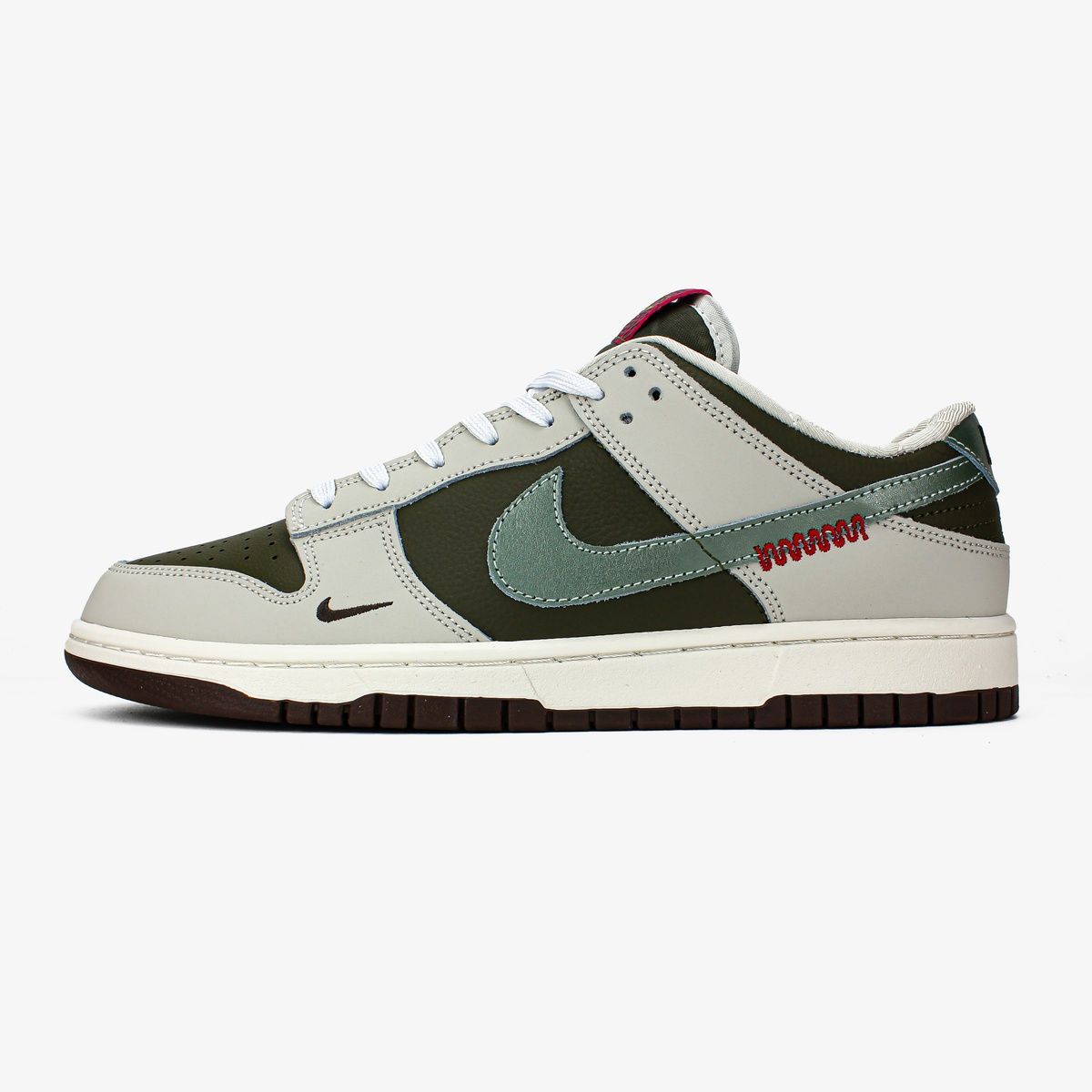 Кросівки Nike Dunk Low Retro Year of the Snake B32 фото