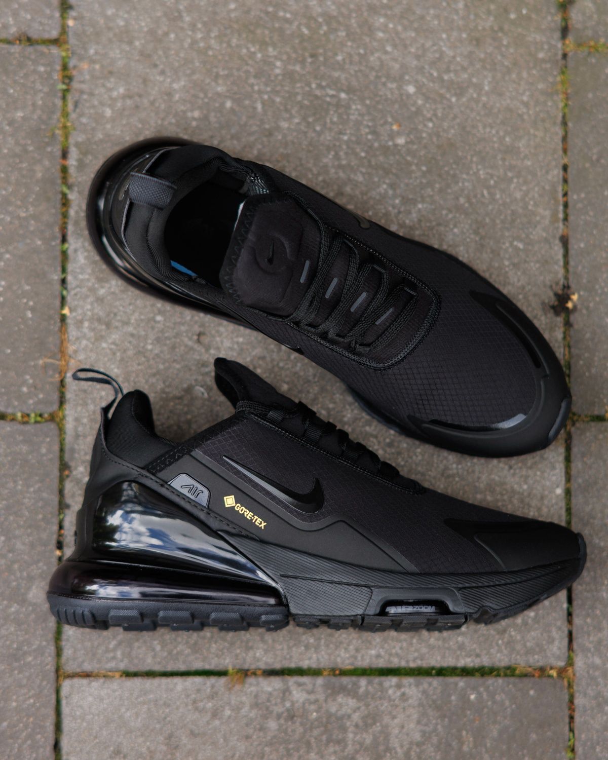 Кросівки Nike Air Max 270 Gore-Tex Triple Black NK393 фото