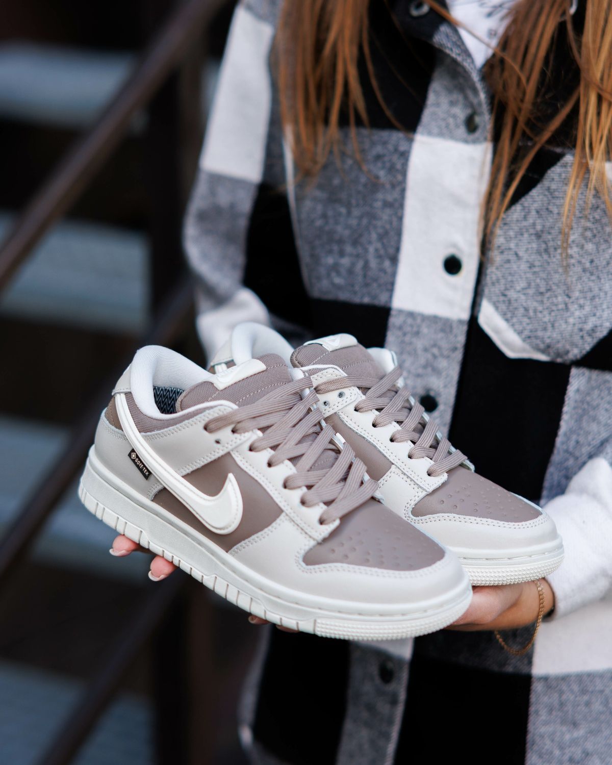 Кросівки Nike Dunk Low Gore-Tex Light Bone NK390 фото