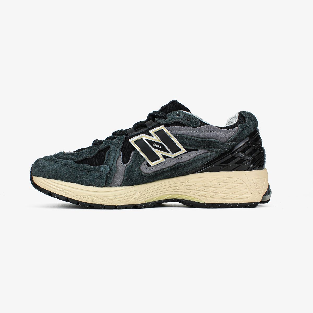 Кросівки New Balance 1906D Protection Pack "Black Grey Beige" 4673 фото
