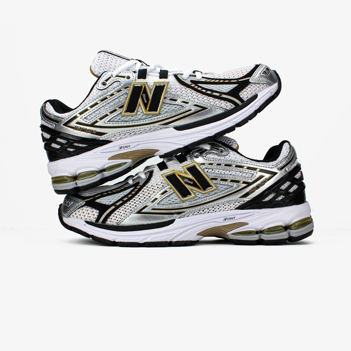 Кросівки New Balance 1906R "White Metallic Gold" 0206 фото