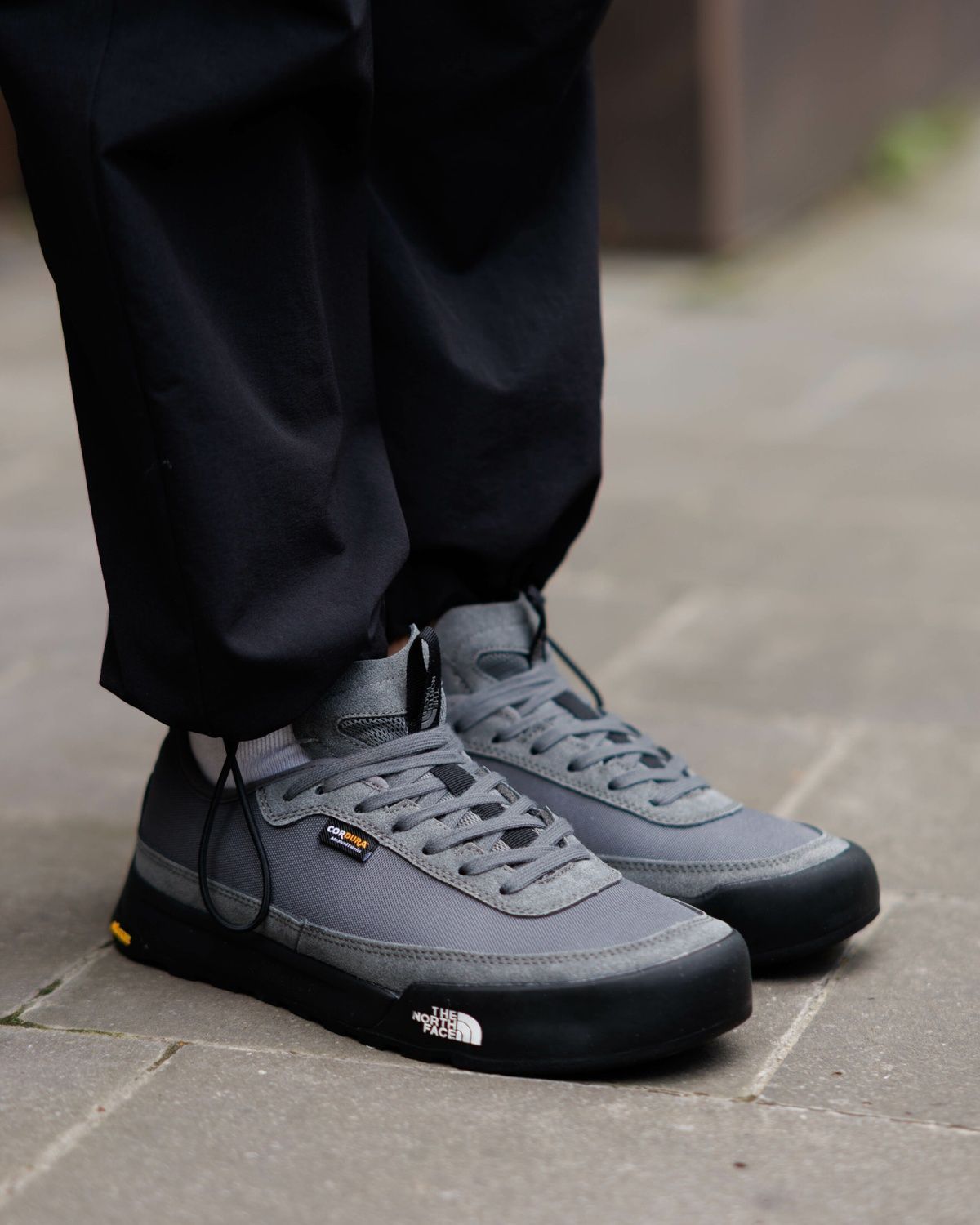 Кросівки The North Face Clyffe Trainers Grey TN005 фото