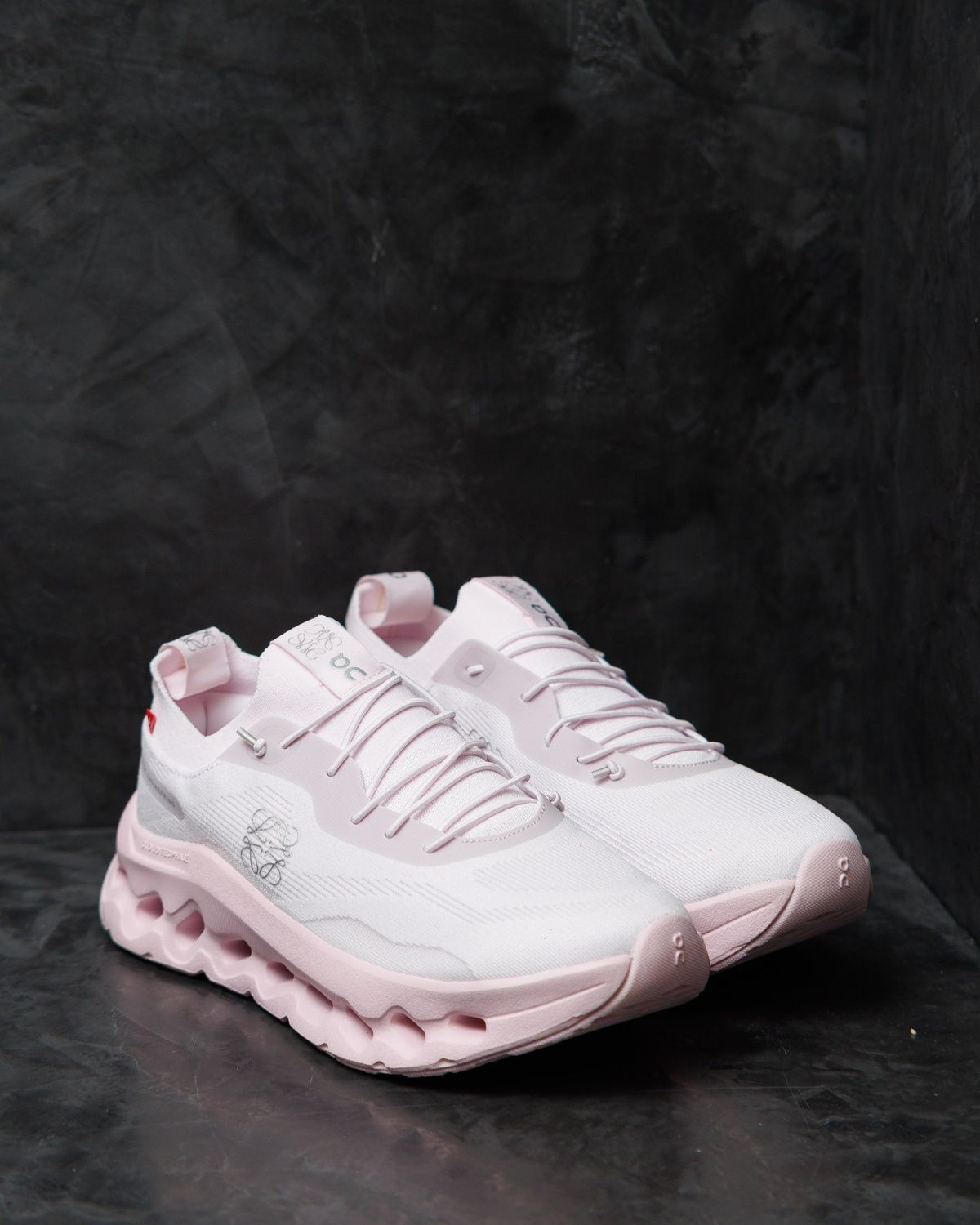 Кросівки Loewe x On Running Cloudtilt Pale Pink ON001 фото