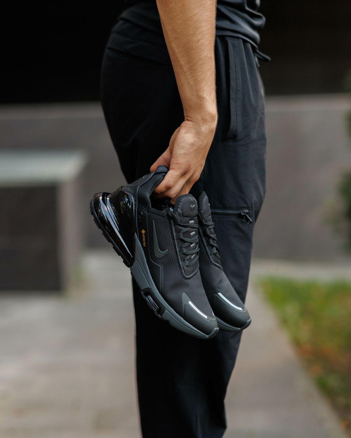 Кросівки Nike Air Max 270 Gore-Tex Black Grey NK394 фото