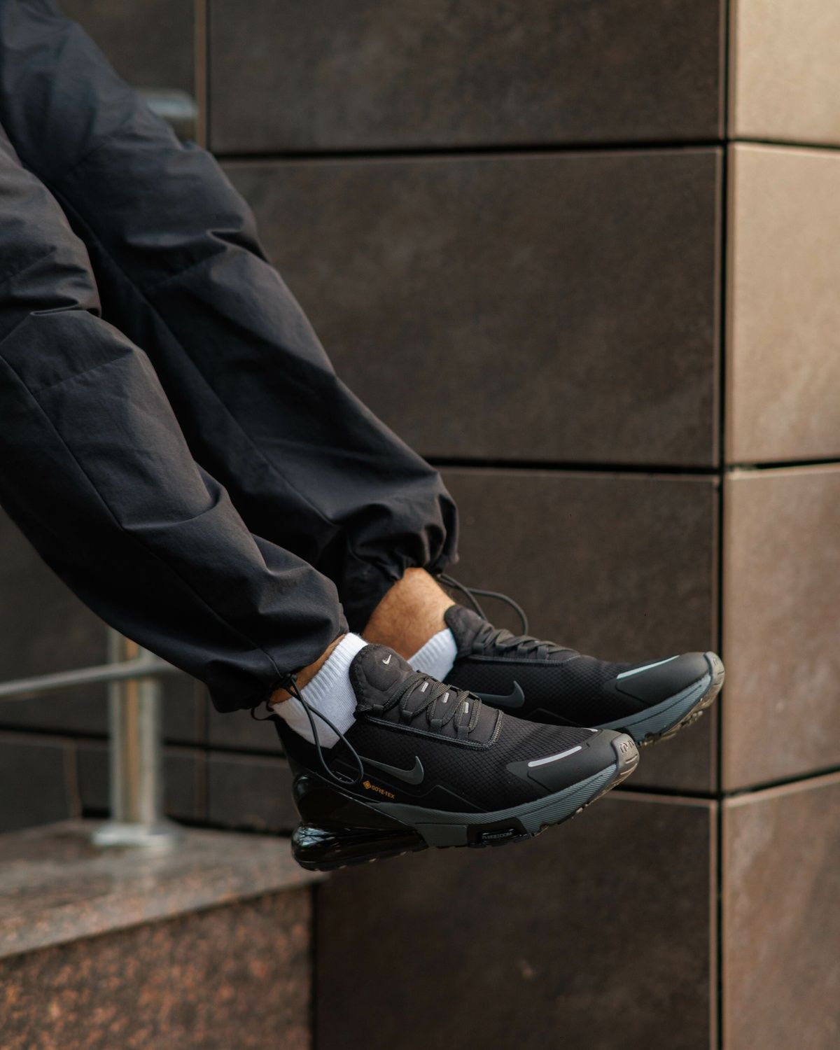 Кросівки Nike Air Max 270 Gore-Tex Black Grey NK394 фото