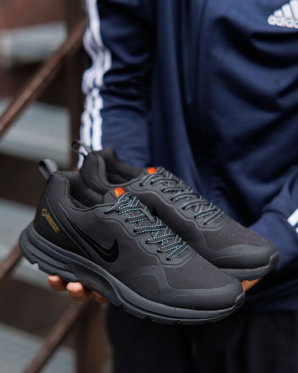 Кросівки Nike Pegasus 30 Gore-Tex Black Orange NK385 фото