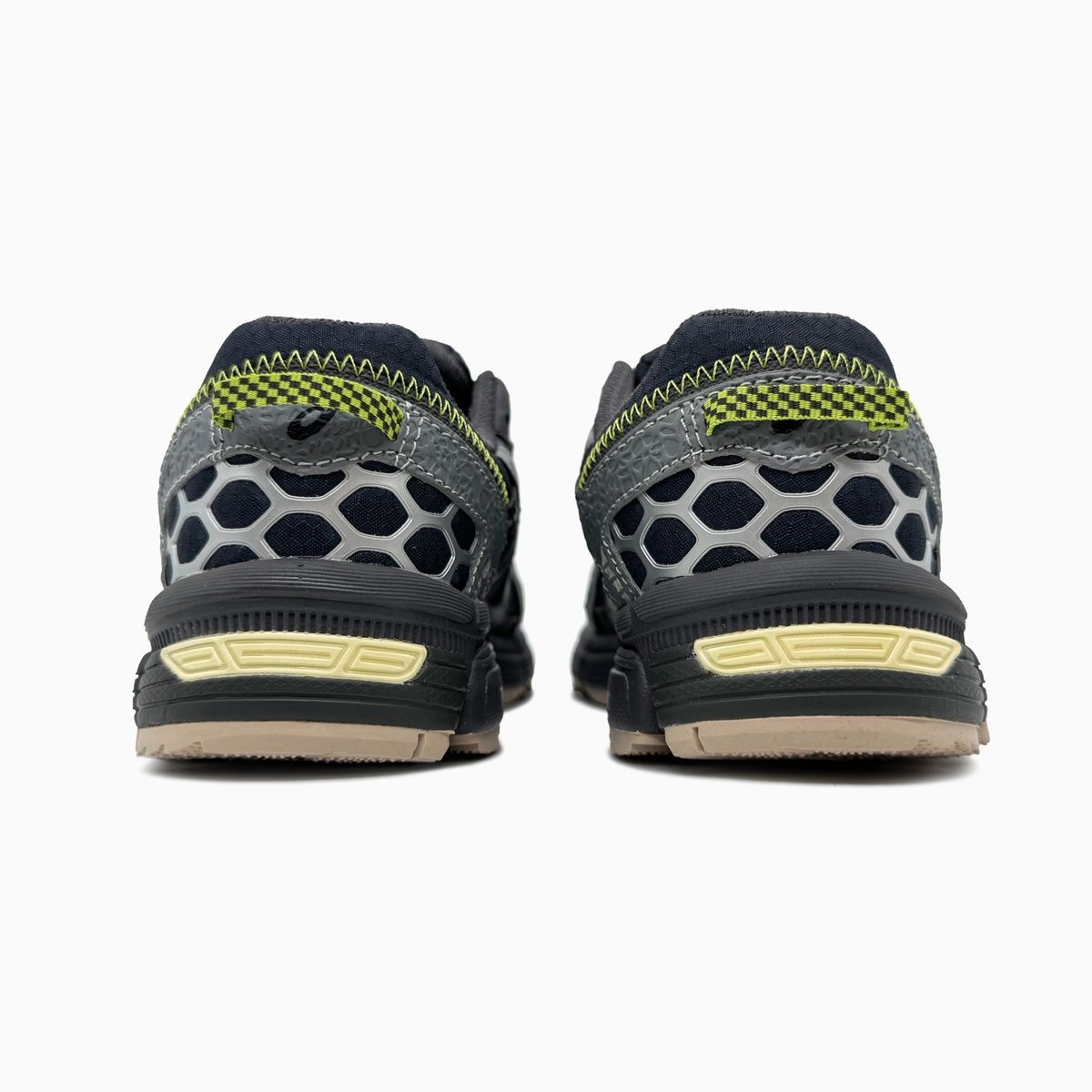 Asics Gel-Kahana 8 Black/Grey/Green Gore-Tex ACS-0214 фото