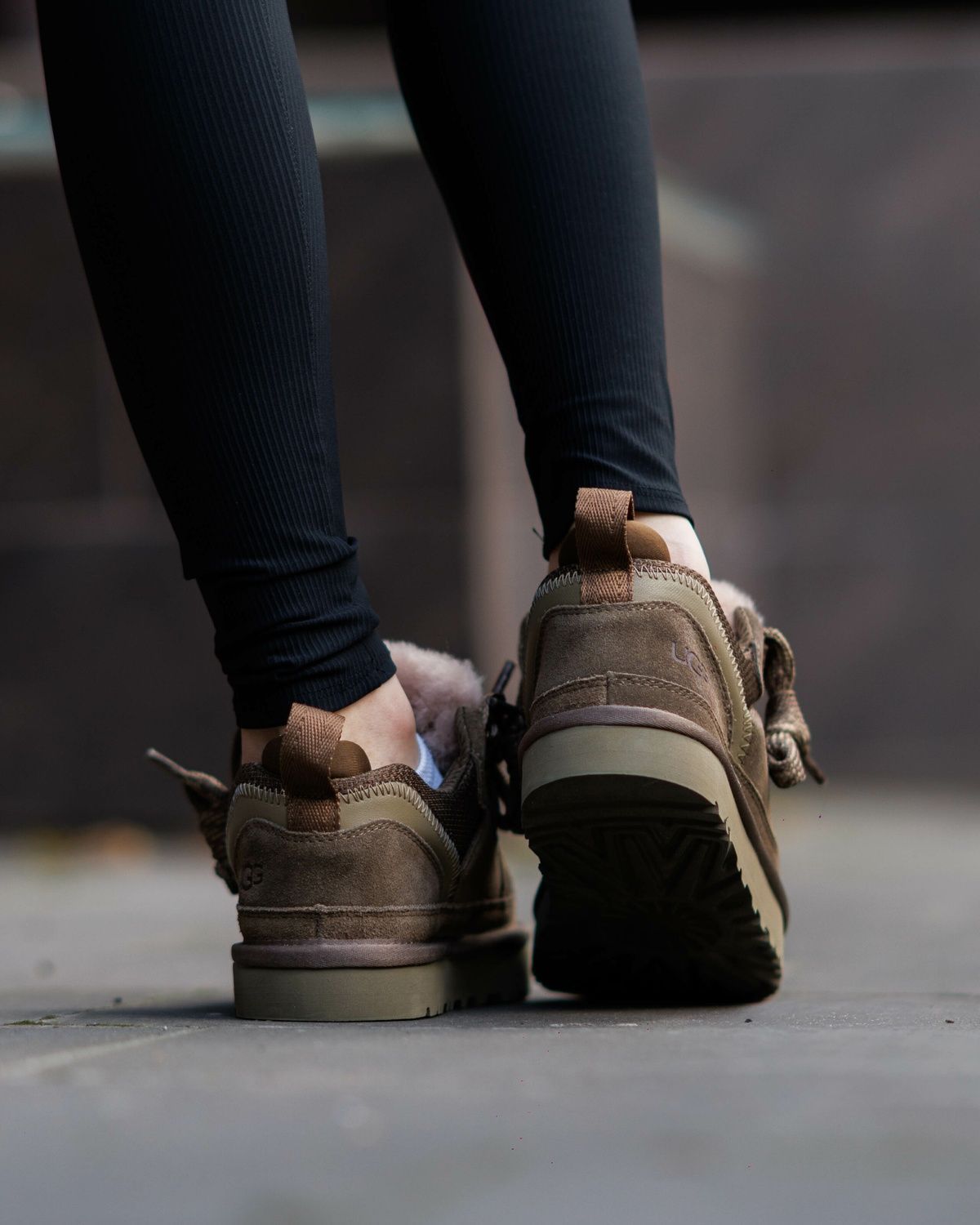 UGG Lowmel Sneaker Moss Green UG010 фото