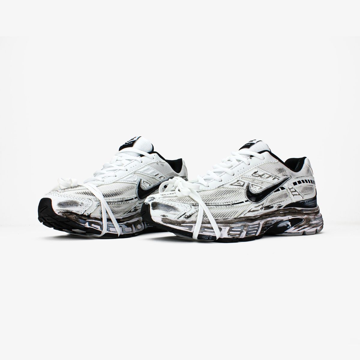 Кросівки Nike Initiator Custom 3.0 "White/Black B5 фото