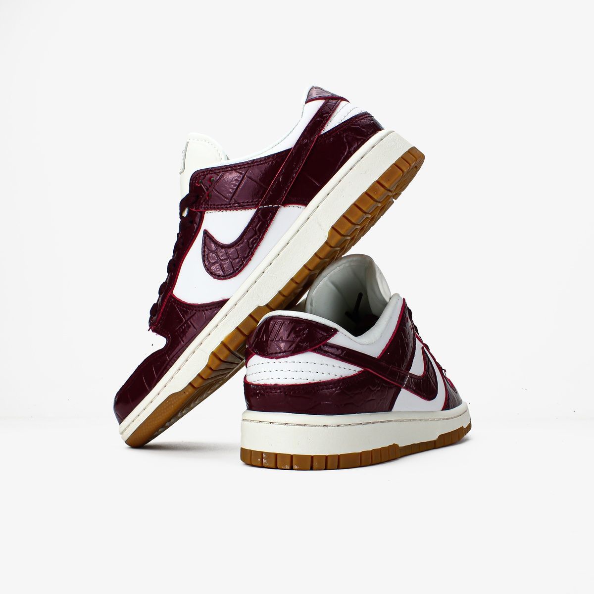 Кросівки Nike SB Dunk "Burgundy Croc" B32B фото