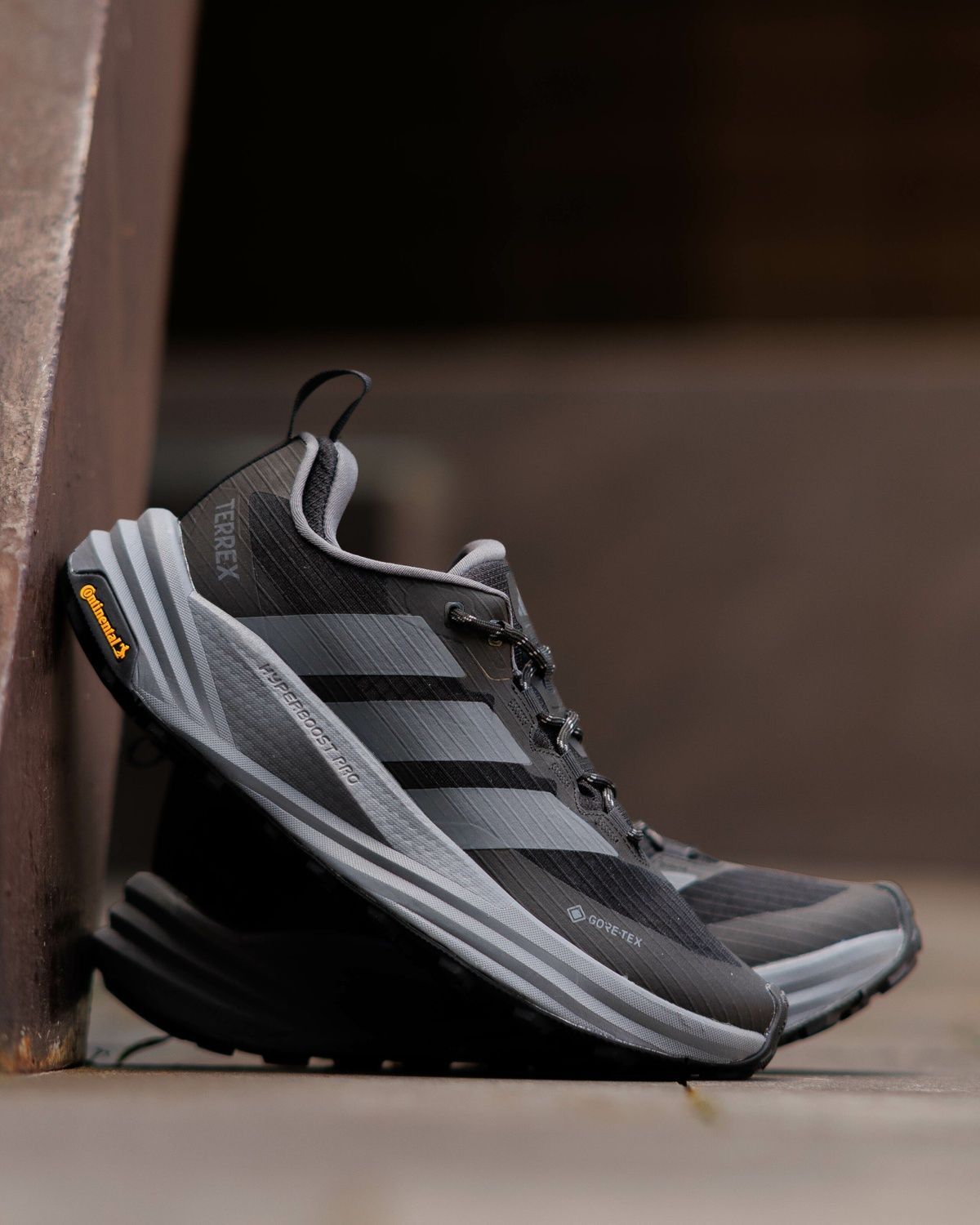Кросівки Adidas Terrex Freehiker 3 Low Gore-Tex Black Grey AD125 фото