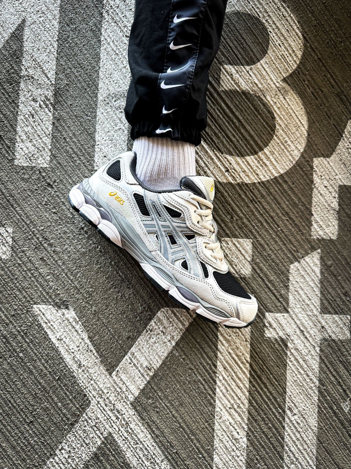 Кросівки Asics Gel NYC Clay "Grey Black" 514 фото