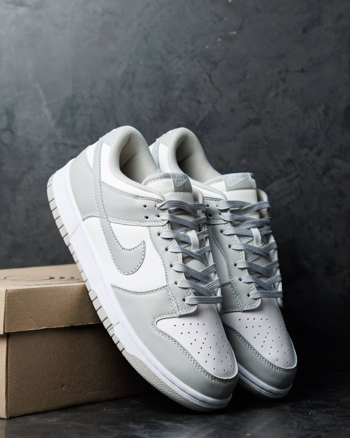 Кросівки Nike SB Dunk Low White Grey NK212 фото