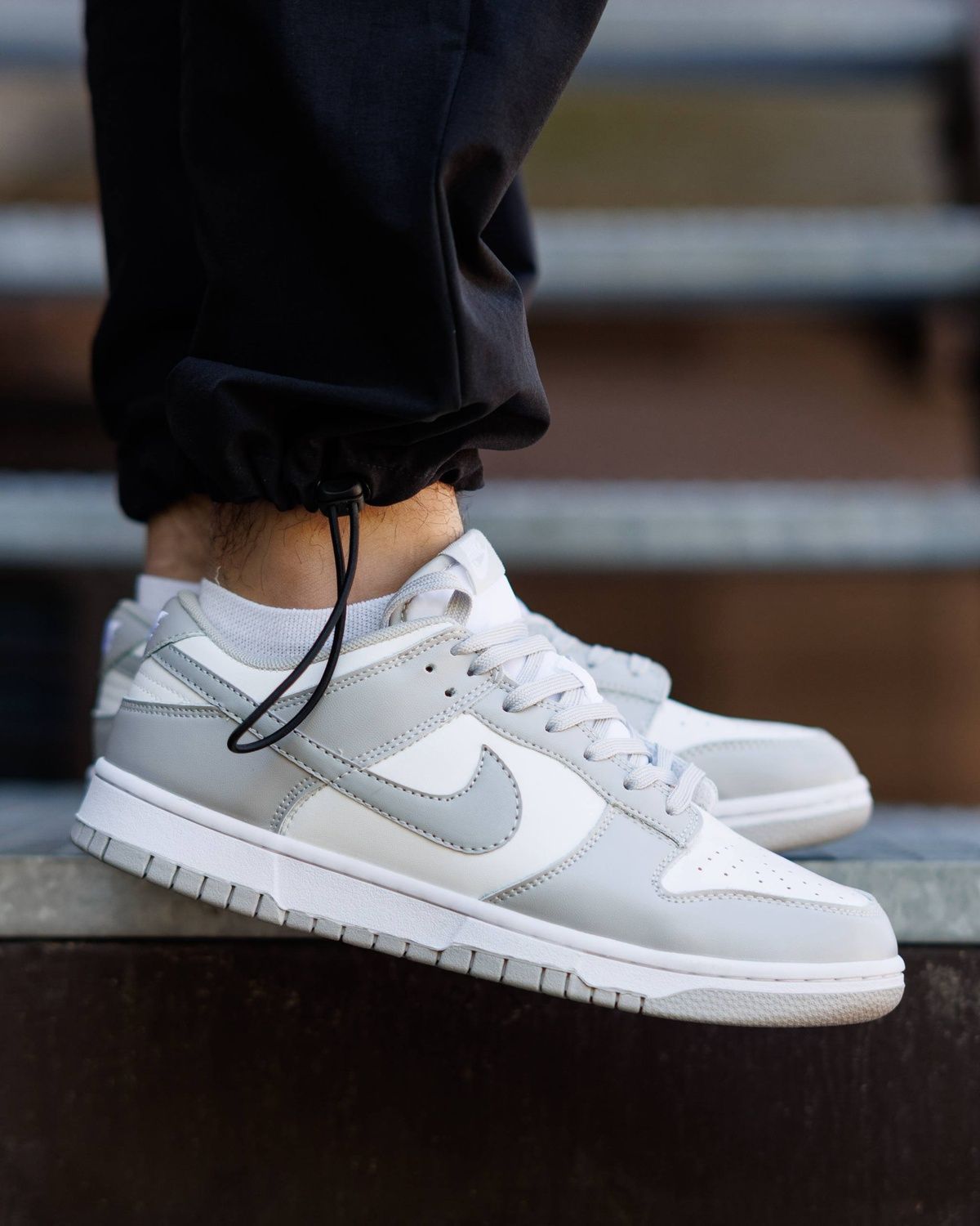 Кросівки Nike SB Dunk Low White Grey NK212 фото