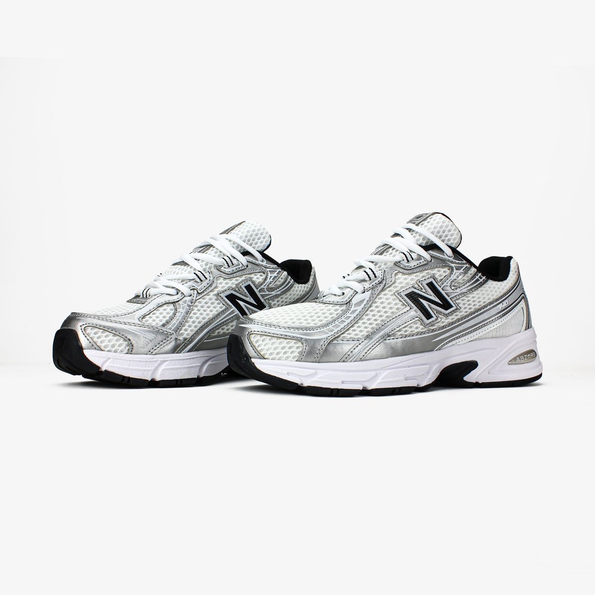 Кросівки New Balance 740 "White Silver/Metallic Black" B1 фото