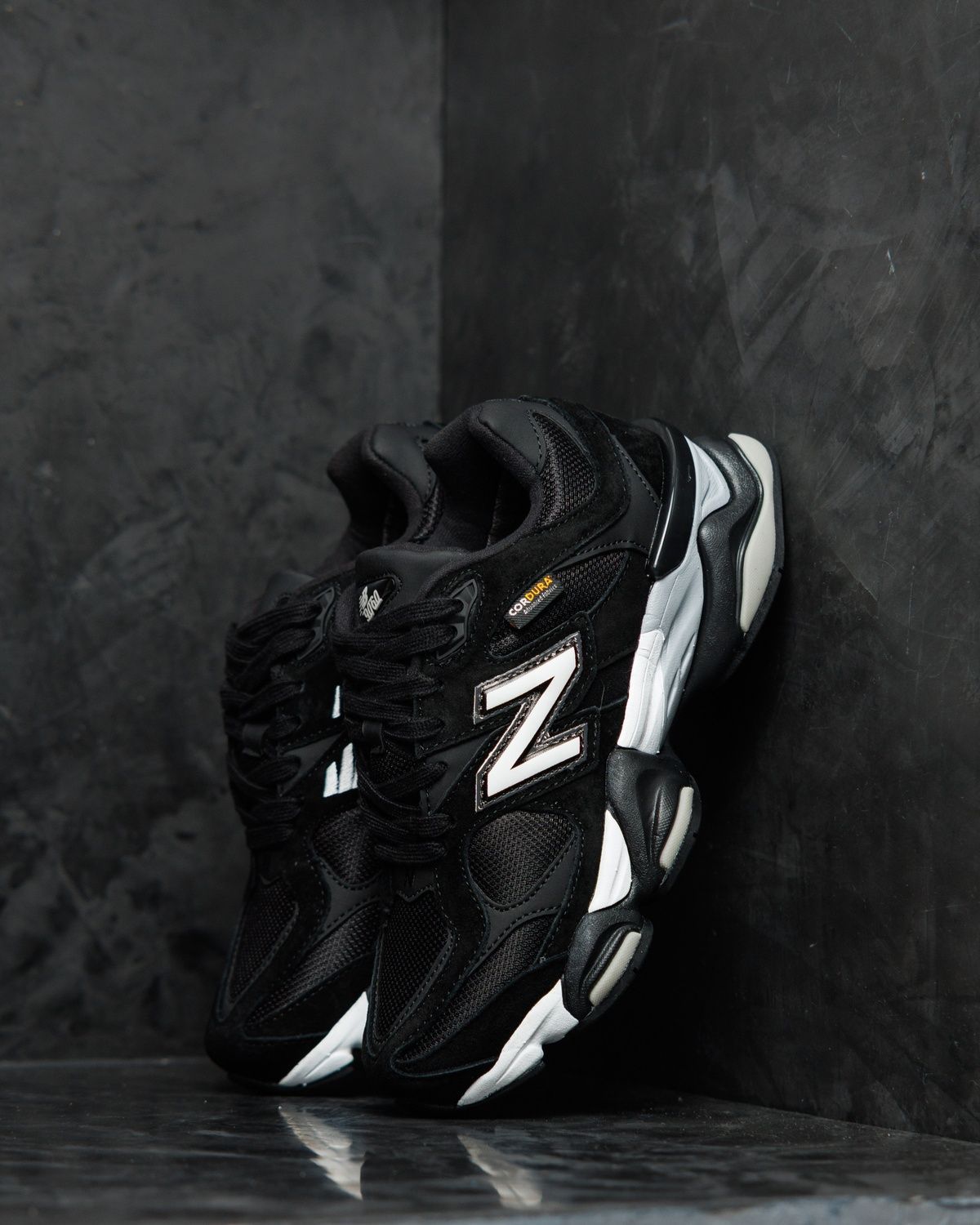 Кросівки New Balance 9060 Black White Cordura NB180 фото