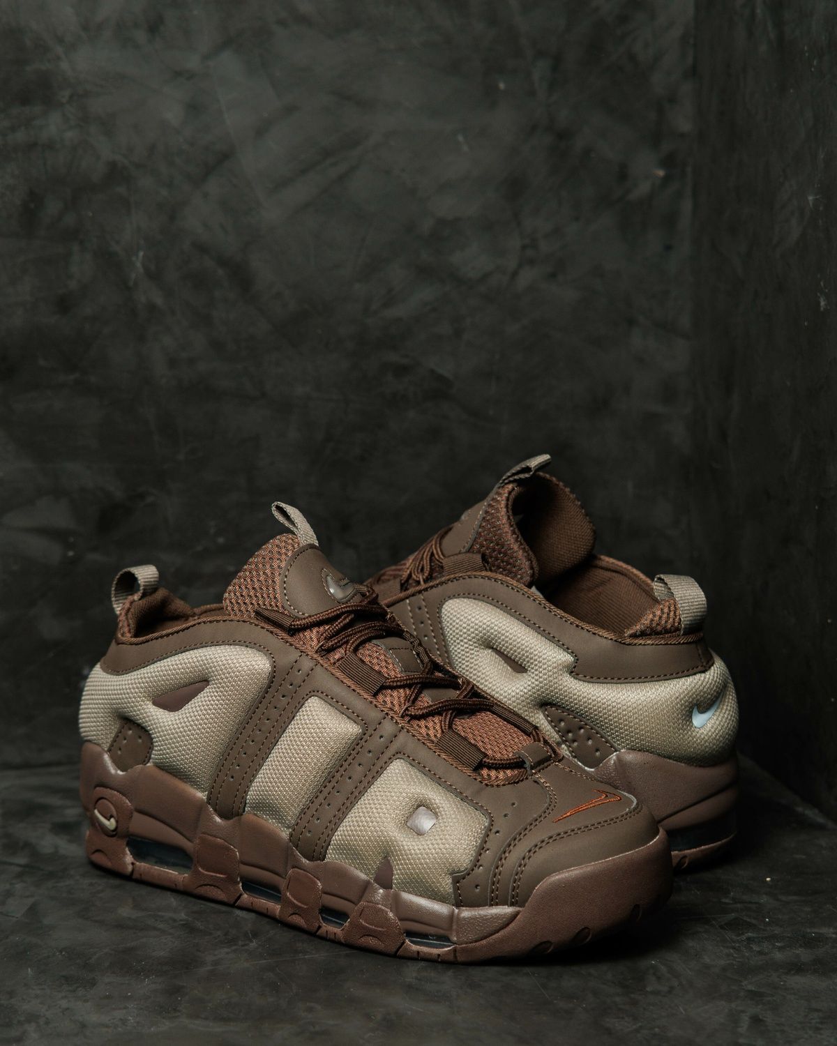 Кросівки Nike Air More Uptempo Low Baroque Brown NK387 фото