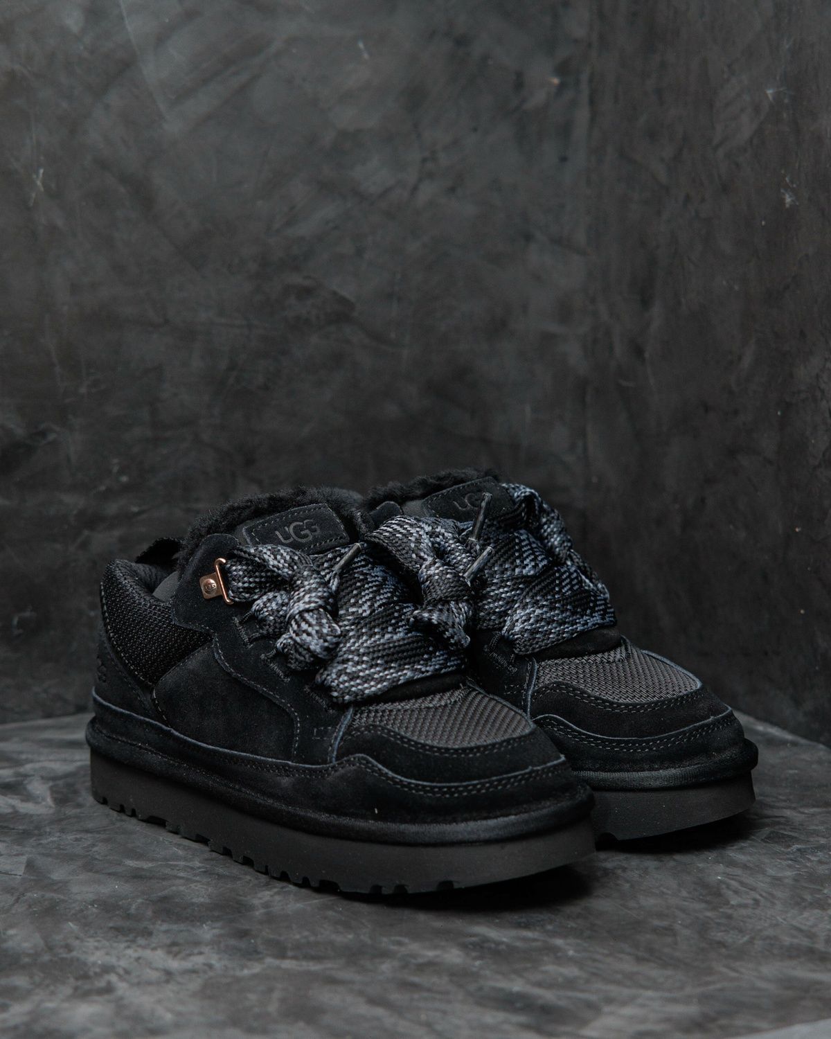 UGG Lowmel Sneaker Black UG009 фото