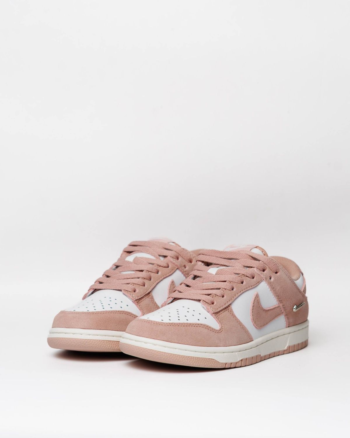 Кросівки Nike SB Dunk Low Particle Rose NK367 фото