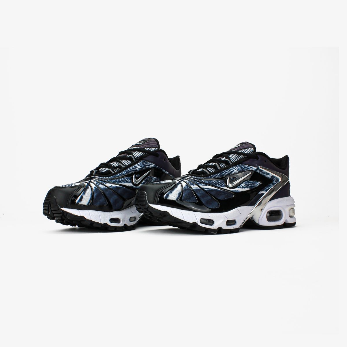Кросівки Nike Air Max Tailwind 5 x Skepta "Black White Silver" 0932 фото