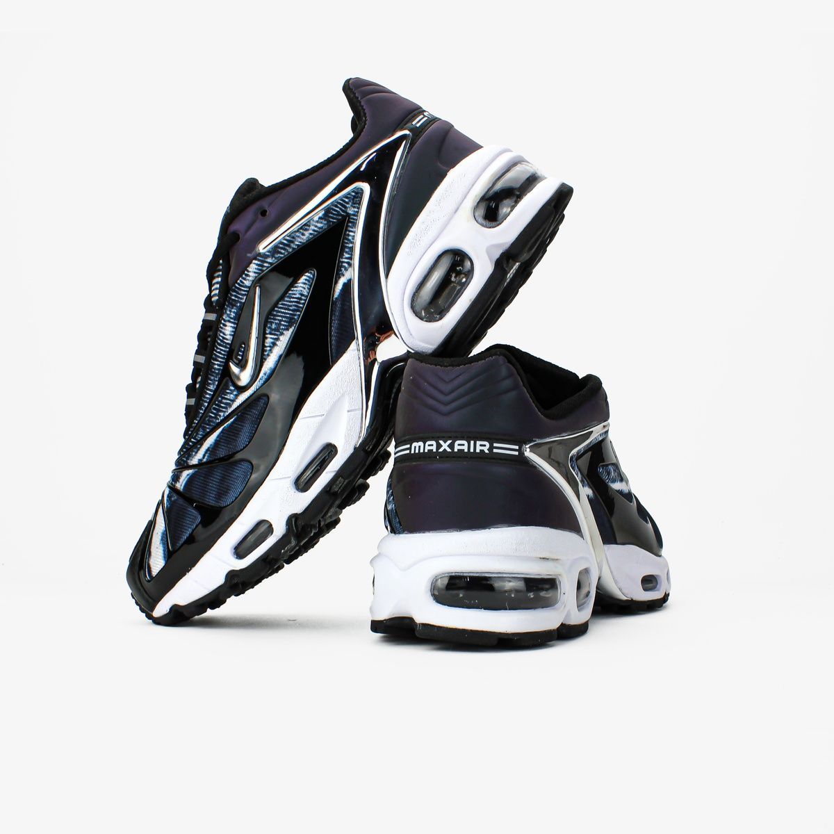 Кросівки Nike Air Max Tailwind 5 x Skepta "Black White Silver" 0932 фото