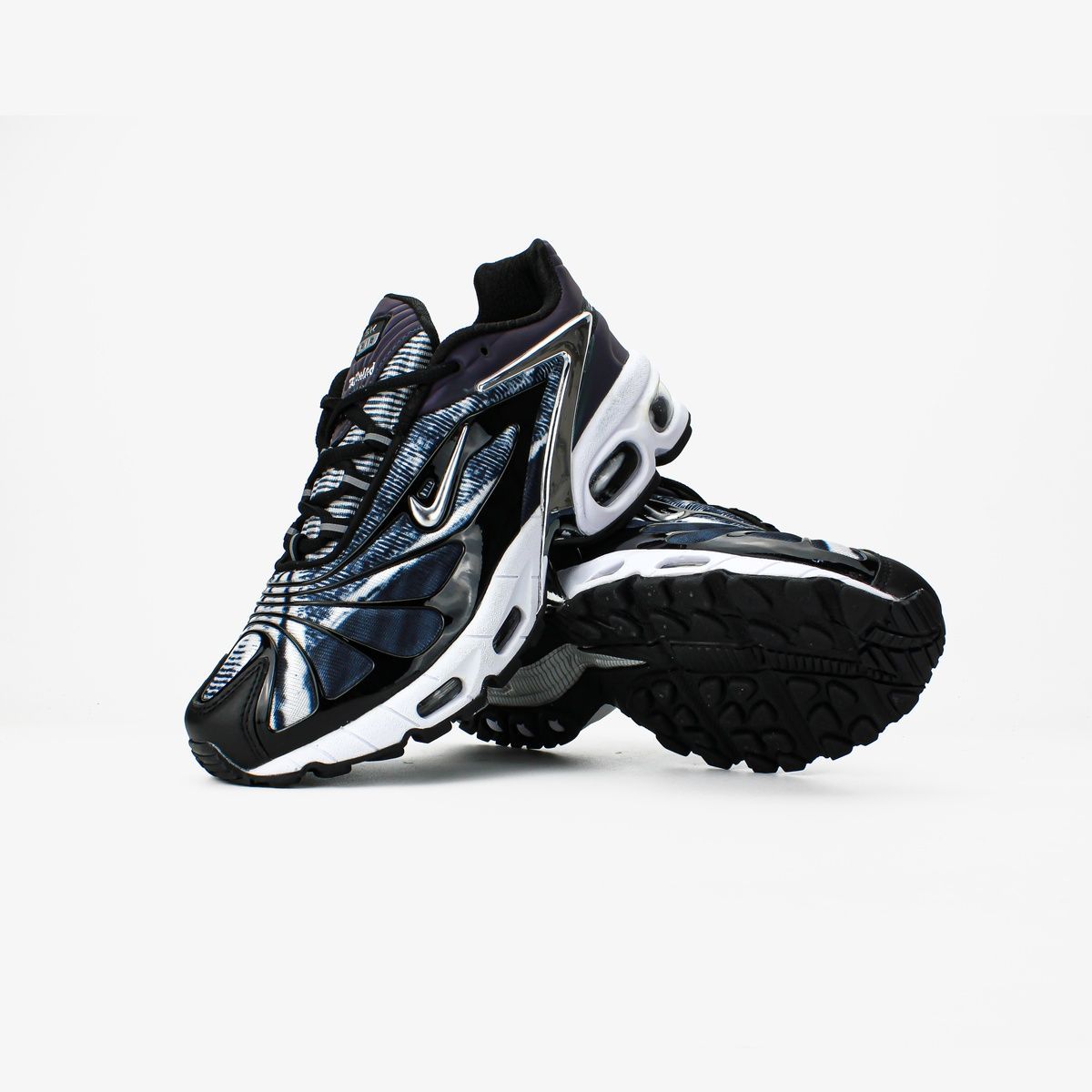 Кросівки Nike Air Max Tailwind 5 x Skepta "Black White Silver" 0932 фото