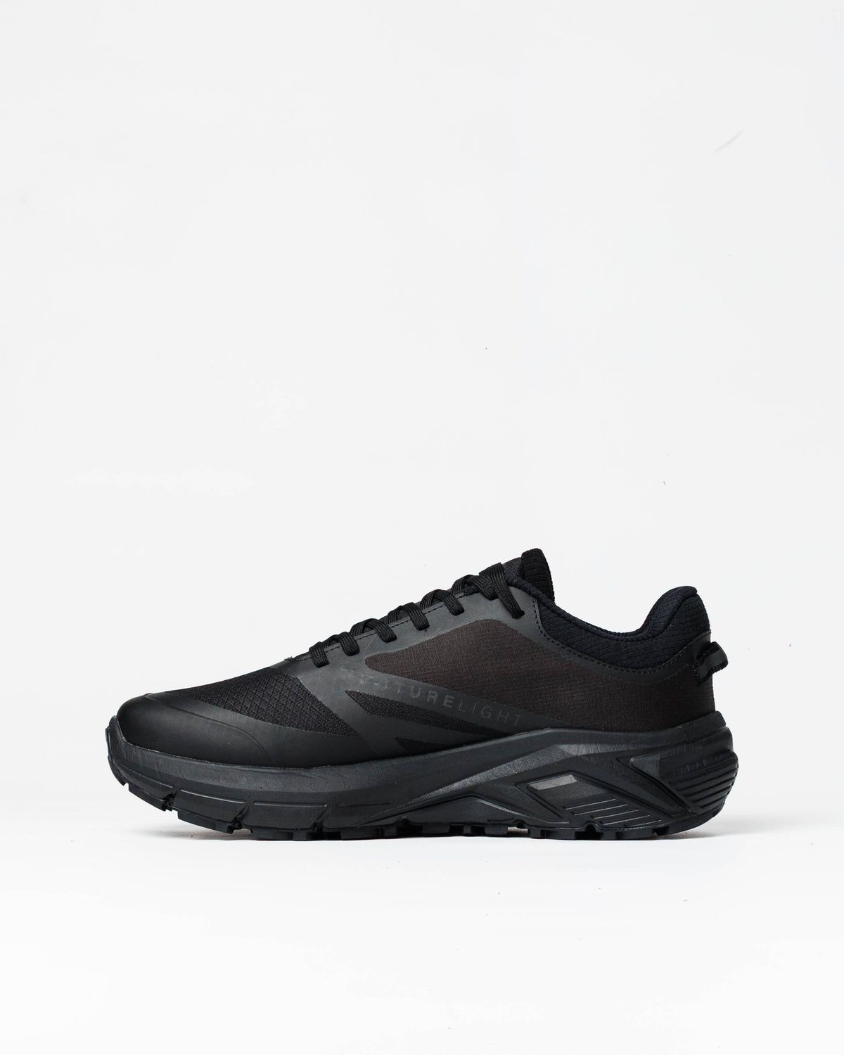 Кросівки The North Face Vectiv Enduris 3 Gore-Tex Triple Black TN011 фото