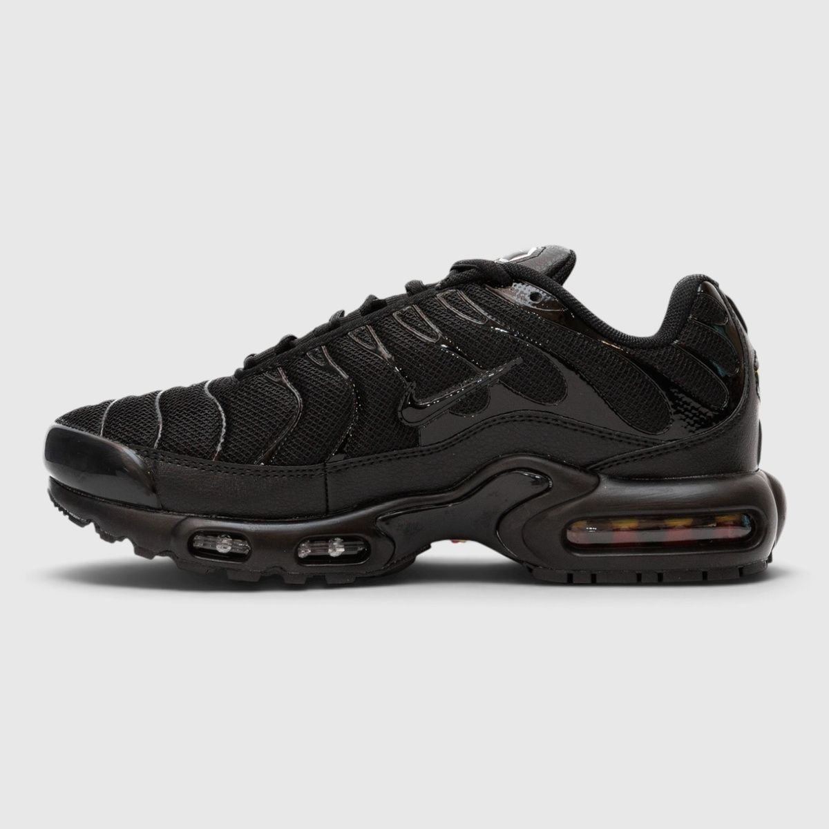 Кросівки Nike Air Max Plus Tn Black NK099 фото