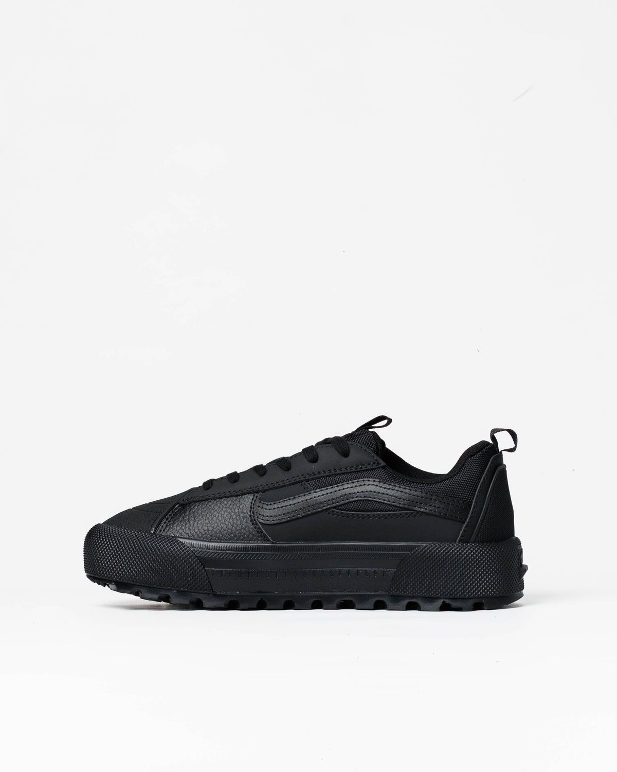 Кросівки Vans Old Skool MTE-1 Gore-Tex Black VN003 фото
