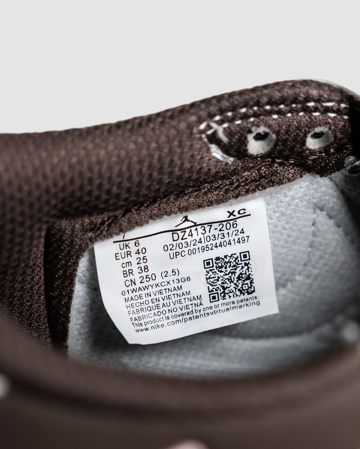 Nike Air Jordan 1 Low x Travis Scott Dark Pony C-01316 фото