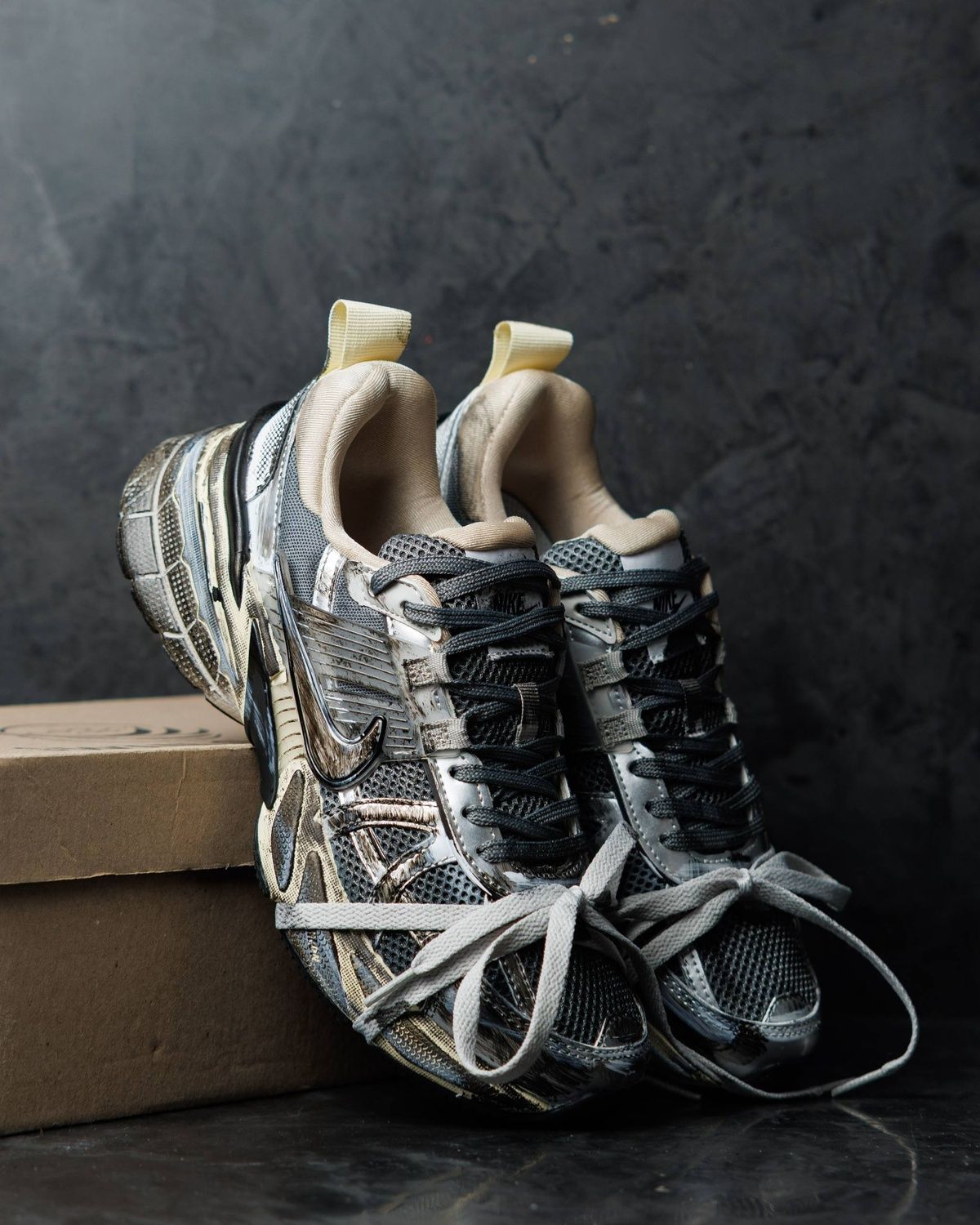 Кросівки Nike V2K Runtekk Grey Silver Custom NK373 фото