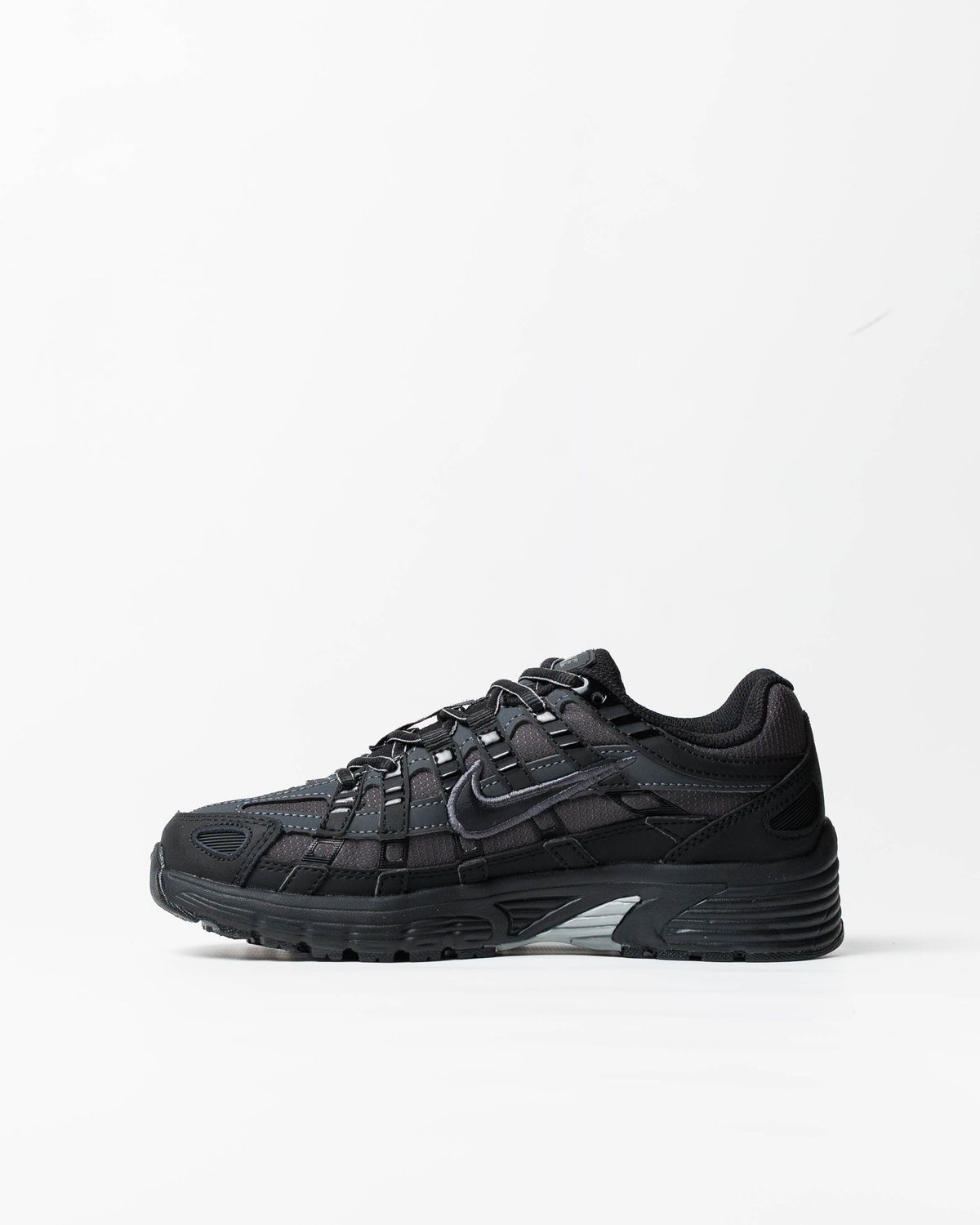 Кросівки Nike P-6000 Triple Black Gore-Tex NK378 фото