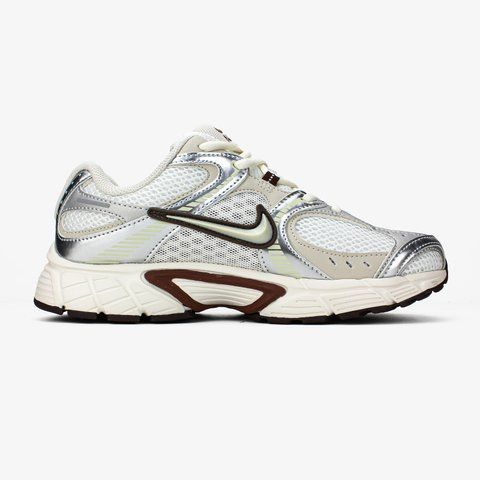 Кросівки Nike V5 RNR "White Silver Gold 377 фото