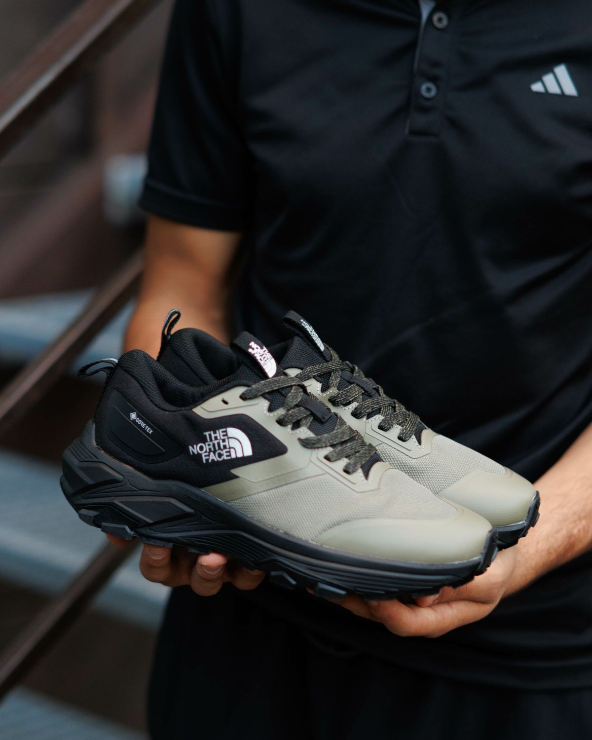 Кросівки The North Face Vectiv Gore-Tex Black Khaki TN002 фото
