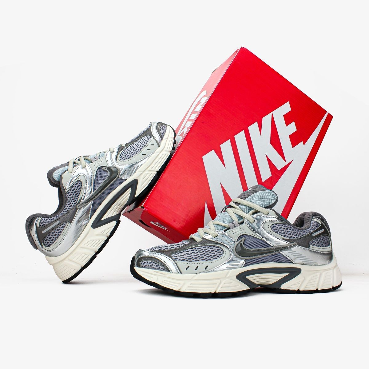 Кросівки Nike V5 RNR "Purple" B16 фото