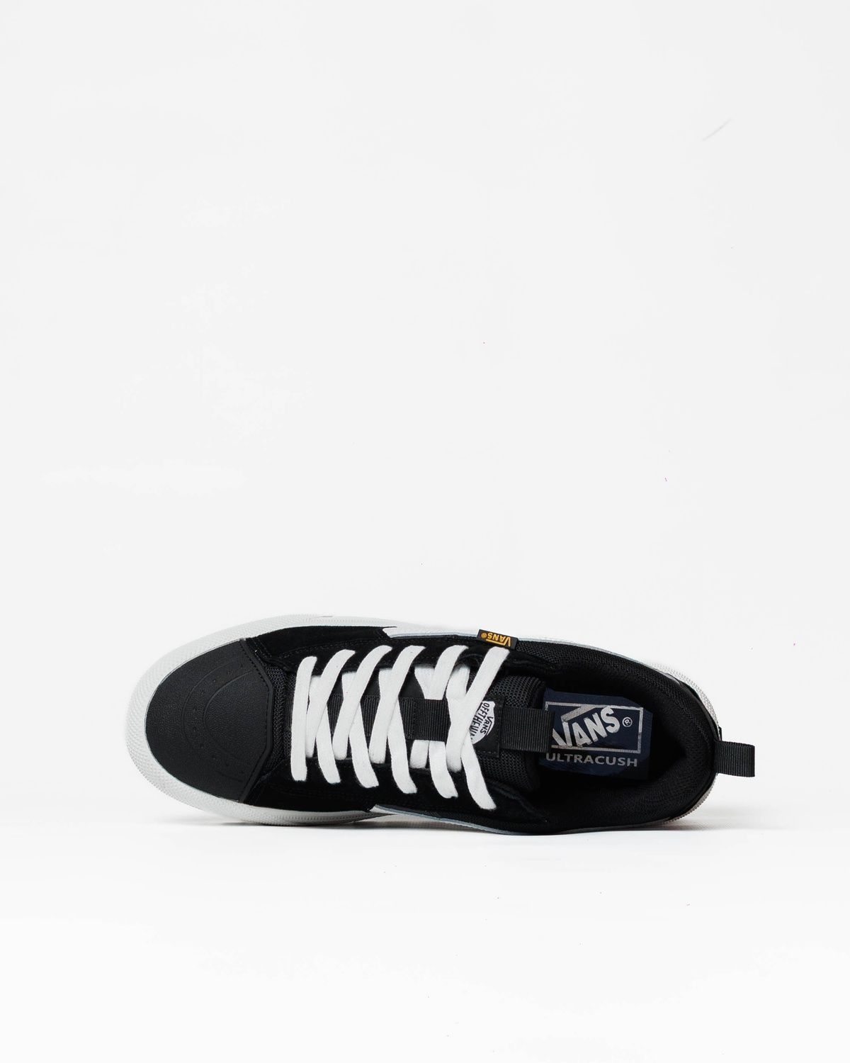 Кросівки Vans Old Skool MTE-1 Gore-Tex Black White VN004 фото