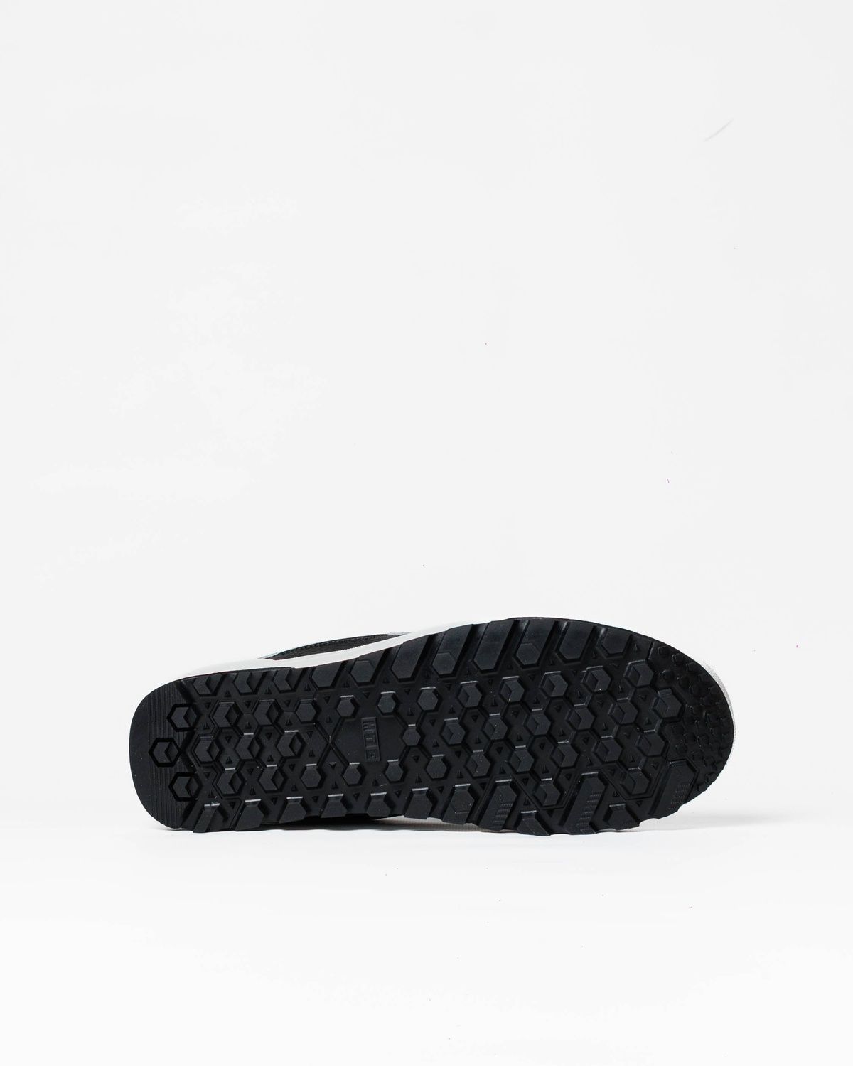 Кросівки Vans Old Skool MTE-1 Gore-Tex Black White VN004 фото