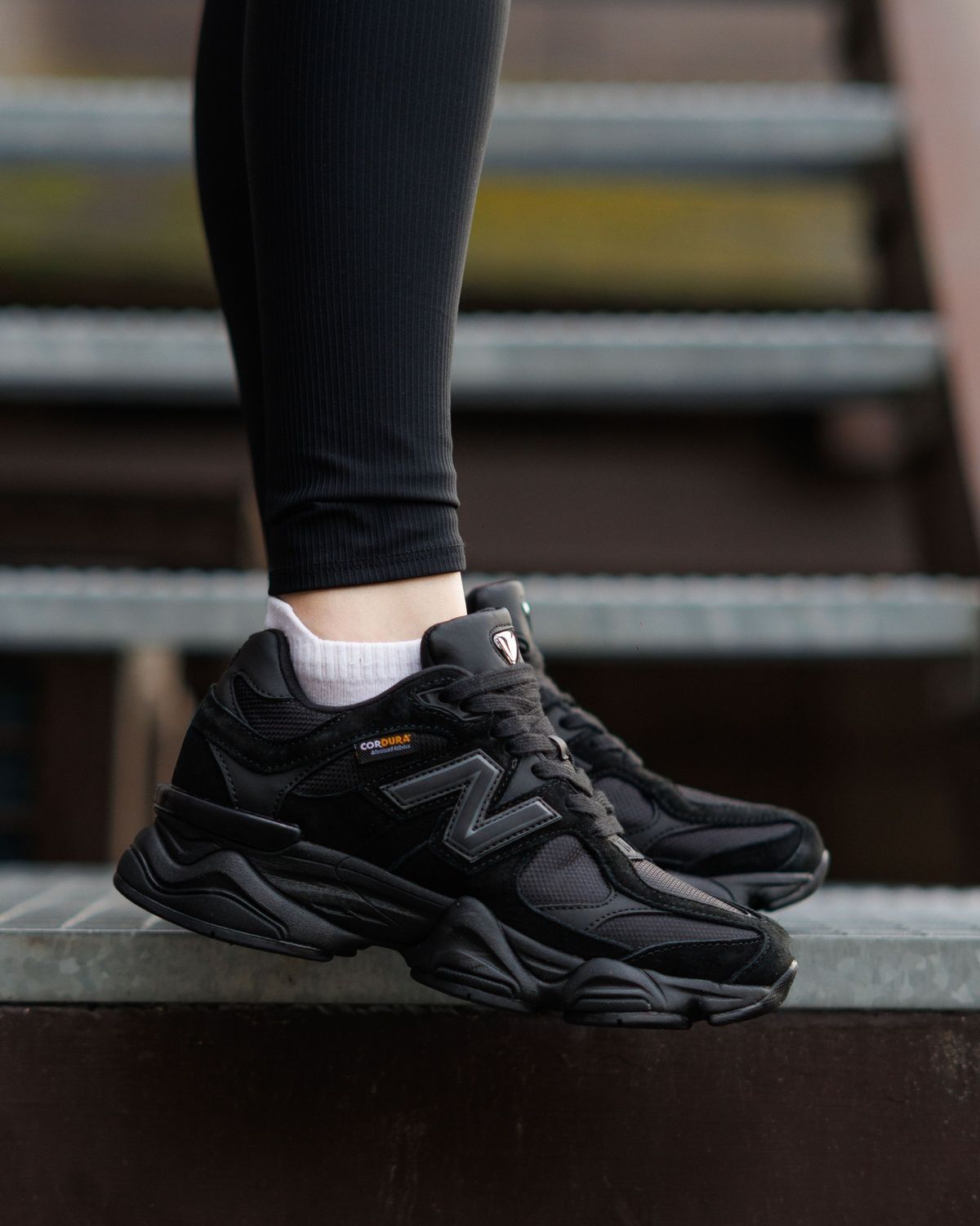Кросівки New Balance 9060 Triple Black Cordura NB179 фото